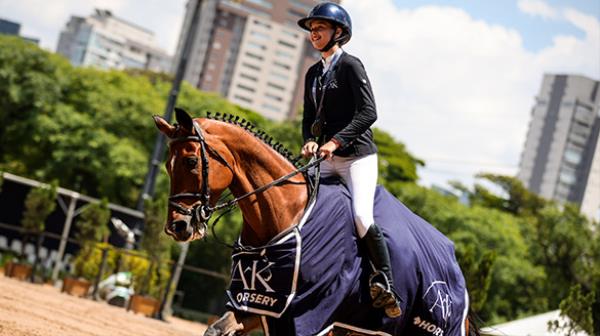 Anna Katharina Brukhnova é a vencedora do CSN FEI