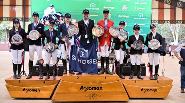 Resultados do Salto Iniciante no Centro Hípico Ag